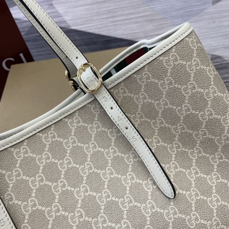 Gvc*1 tote bags